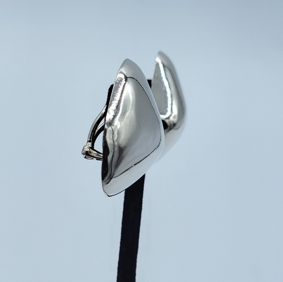 Tiffany & Co. Silver Earrings Clip On - Picture 15 of 16